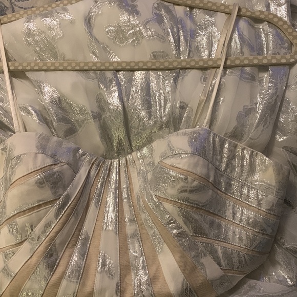 Aiden Maddox SZ 8 Silver Metallic and White Silk Wedding Formal Prom Gown - Picture 8 of 16